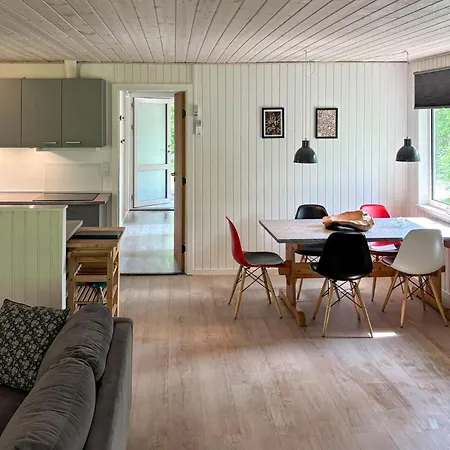 度假居 Lovely In Bording With Kitchen *
